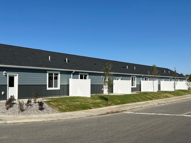 Sapphire Patio Home Apartments
