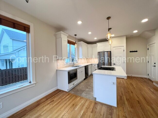 Photo - 1615 Porter Ave