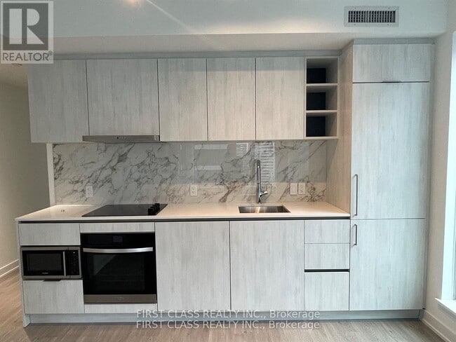 Photo - 8 Wellesley St W Unité 1703