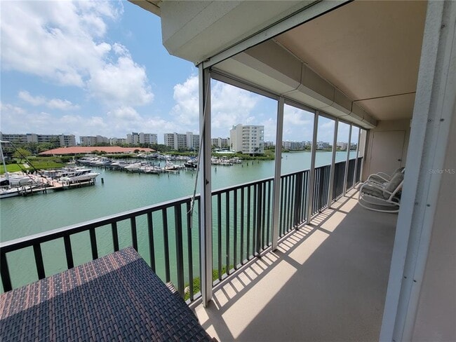 Photo - 7600 Sun Island Dr S Unit 408