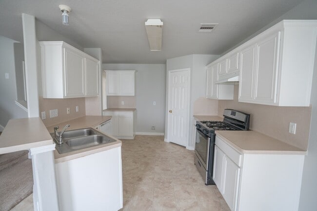 Photo - 20830 Balmoral Glen Ln