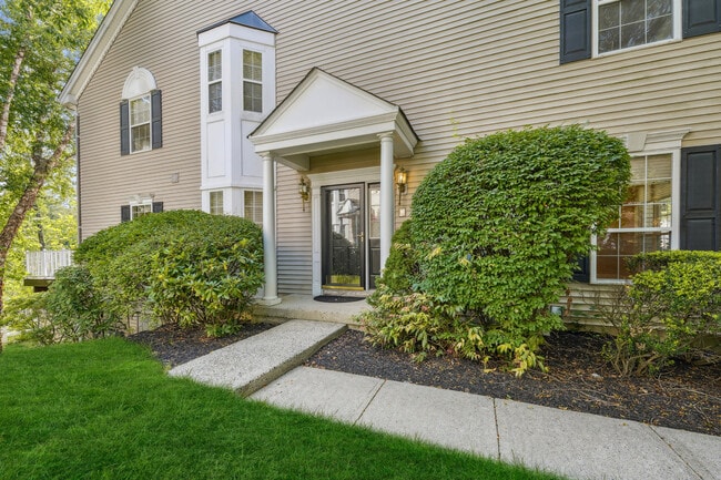 Photo - 14 Cannon Ct Townhome