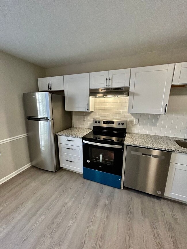 Photo - Woodland Ridge