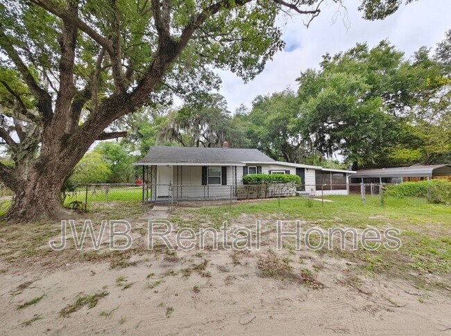 Building Photo - 573 E 55th St Rental