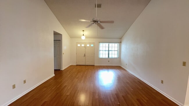 Photo - This amazing home located in the S Section of Palm Coast