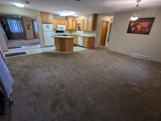 Photo - 507 19th St NE Unidad 507 19th St NE