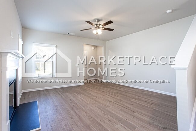 Photo - 250 W L Miller Dr