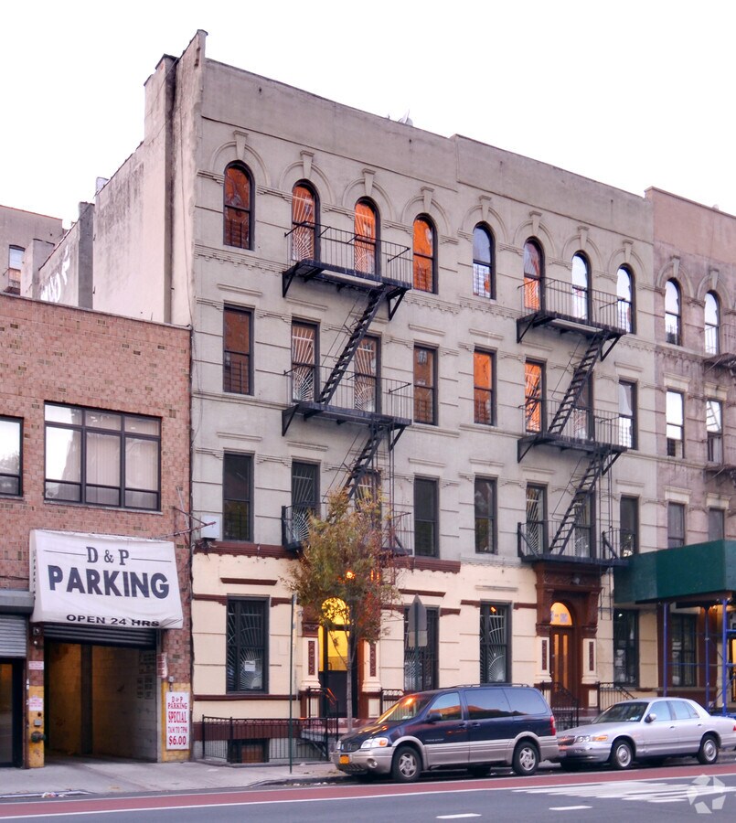 Photo - 1237 Webster Ave