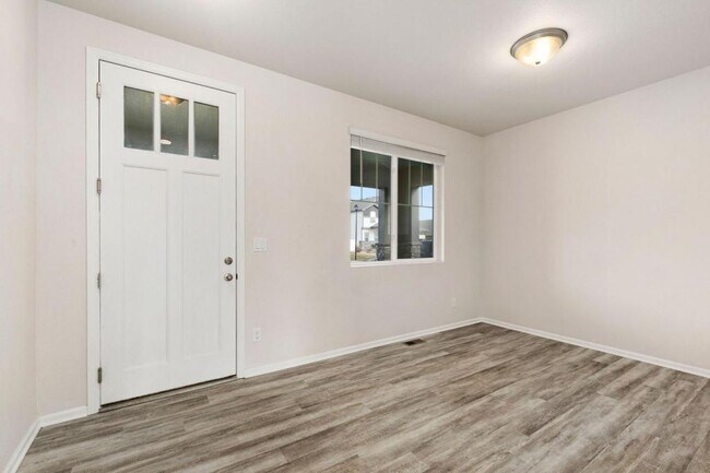 Photo - 1867 Paley Dr