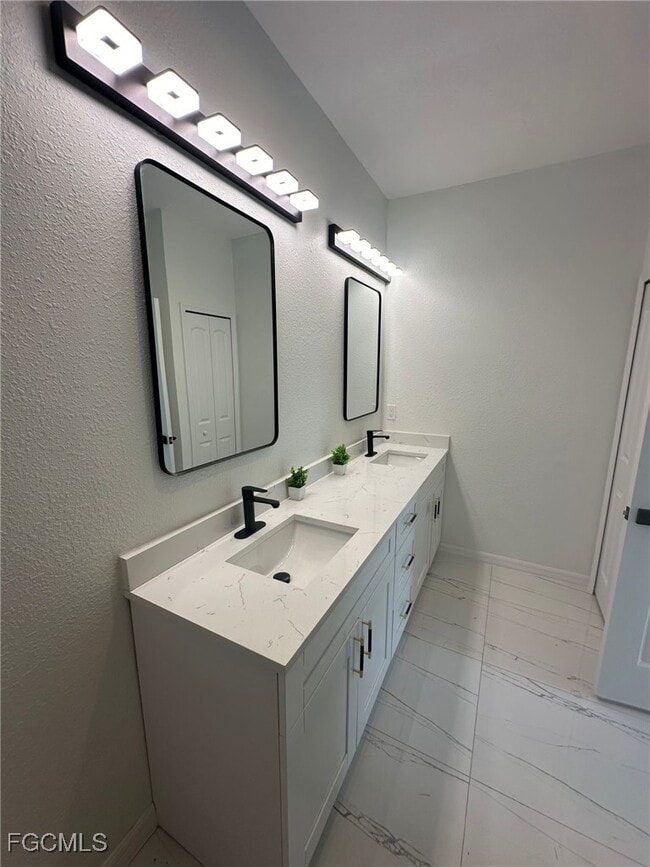 Photo - 1049 Citrus Ave S