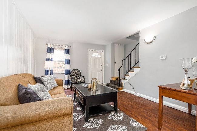 Photo - 51 King Ave Unit B