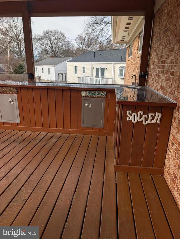 Photo - 5711 Berwyn Rd