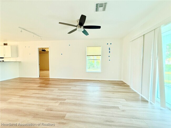 Photo - 5509 Castania Dr