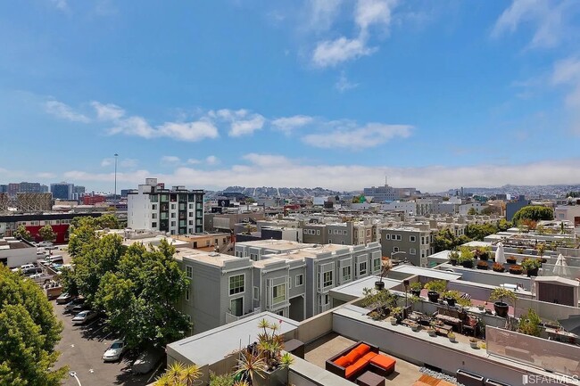 Building Photo - 855 Folsom St Unit Apt 731