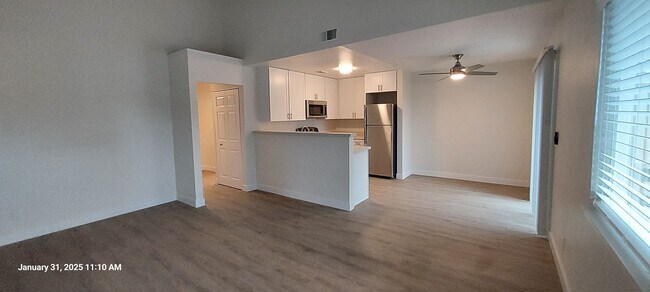 Photo - Gardenside Apartments