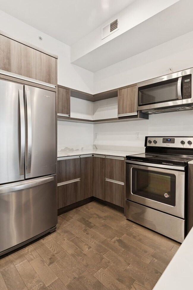 Photo - 2028 E Fletcher St Unit 2