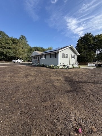 41 Hathaway Ave