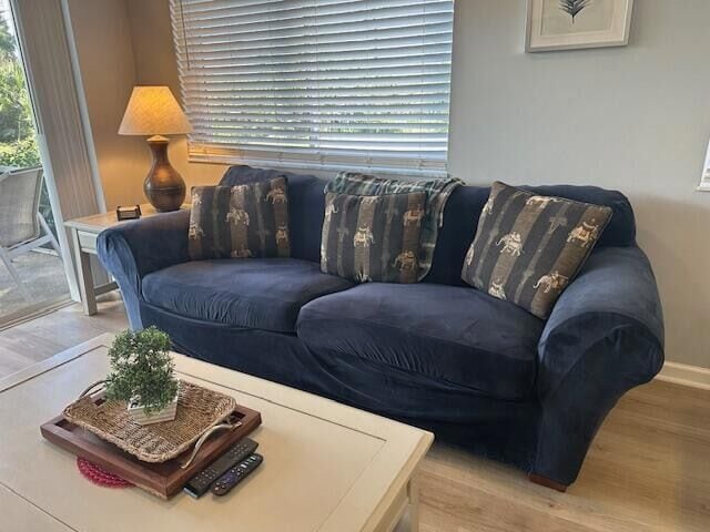 Photo - 8292 Mulligan Cir Unidad A