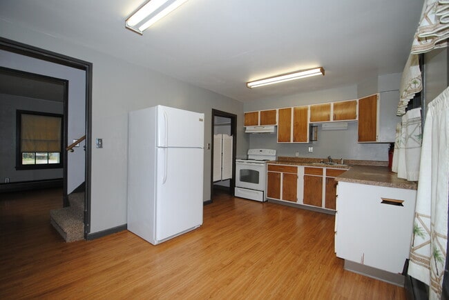 Photo - 2 Bed 1 Bath in Great Location!