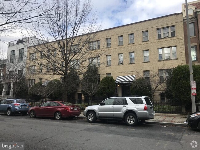 Building Photo - 1439 Euclid St NW Unit 202 Rental