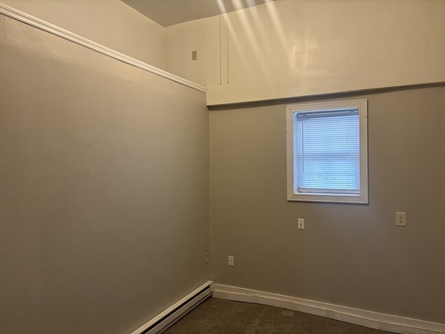 Photo - 145 E Main St