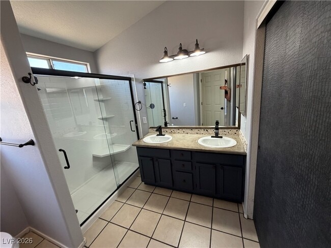 Photo - 9333 Jumpin Juniper