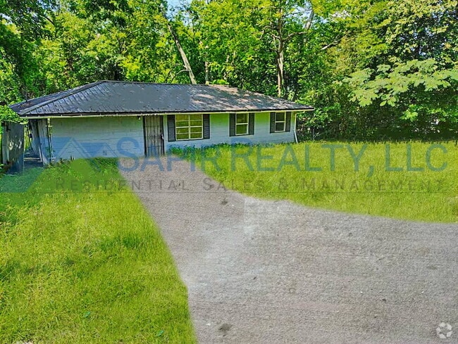 Building Photo - 2480 Brevard Dr Rental
