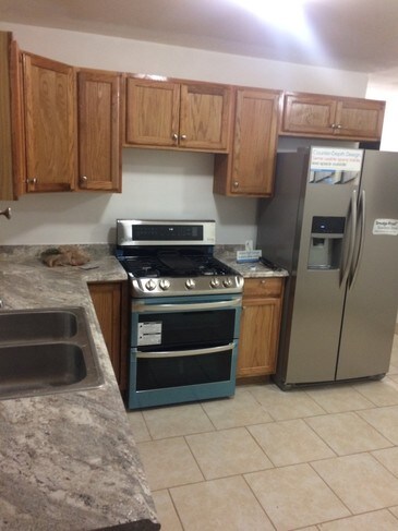 Photo - 141 Elm St Unit Elm street