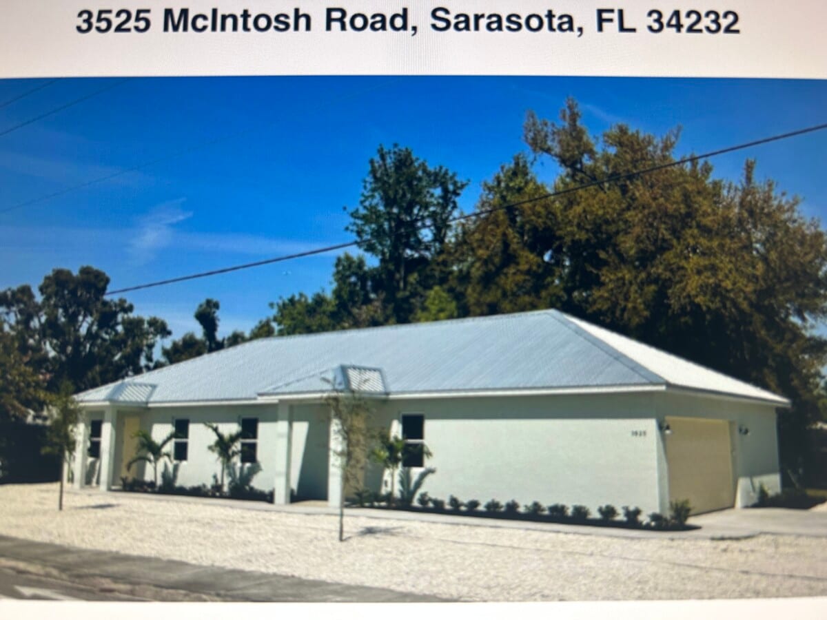 Photo - 3525 McIntosh Rd