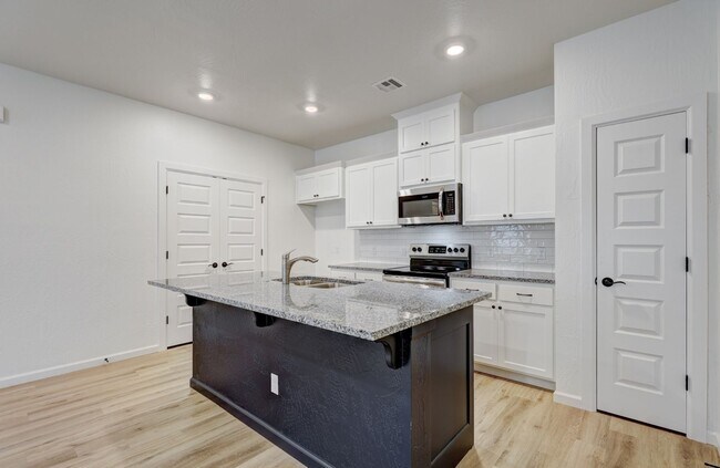 Photo - Stunning Brand New Duplex with Private Backyard in Edmond!