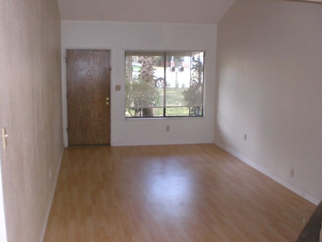 Photo - Great 2bd/1bth in Sacramento