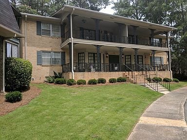 Building Photo - 851 Vestavia Villa Ct Unit B Rental