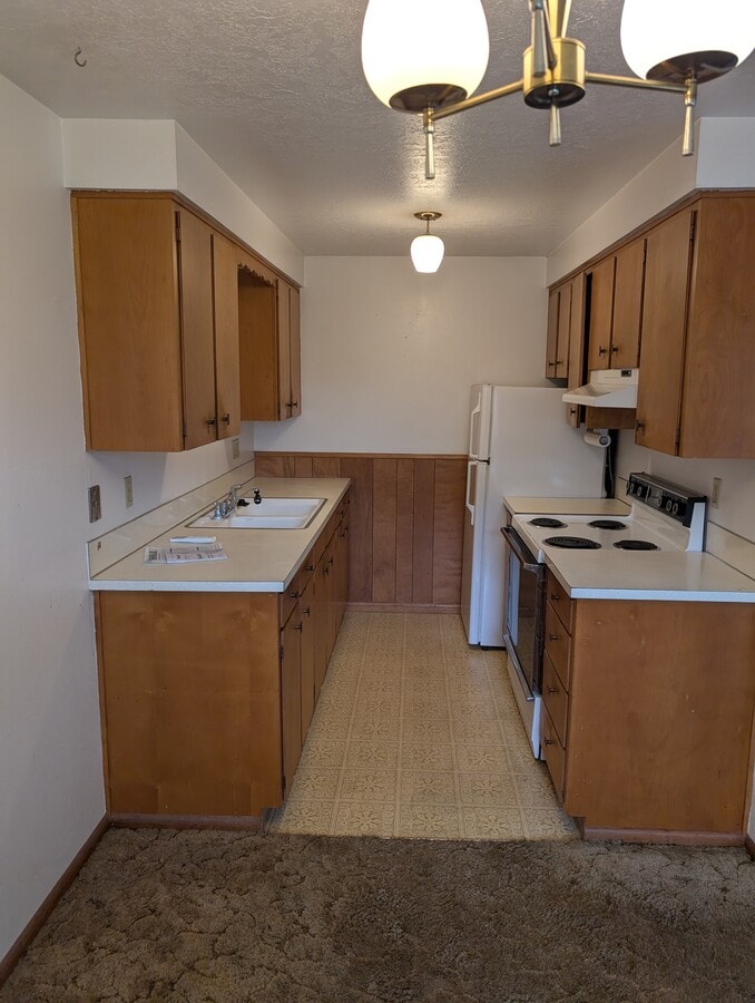 Photo - 1118 Waller St SE