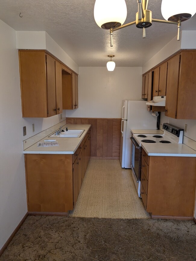 Photo - 1106 Waller St SE