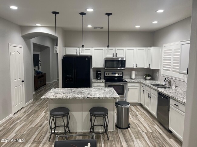 Building Photo - 4447 S Brice Rental