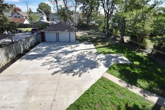 Photo - 3303 West Blvd Unidad 2