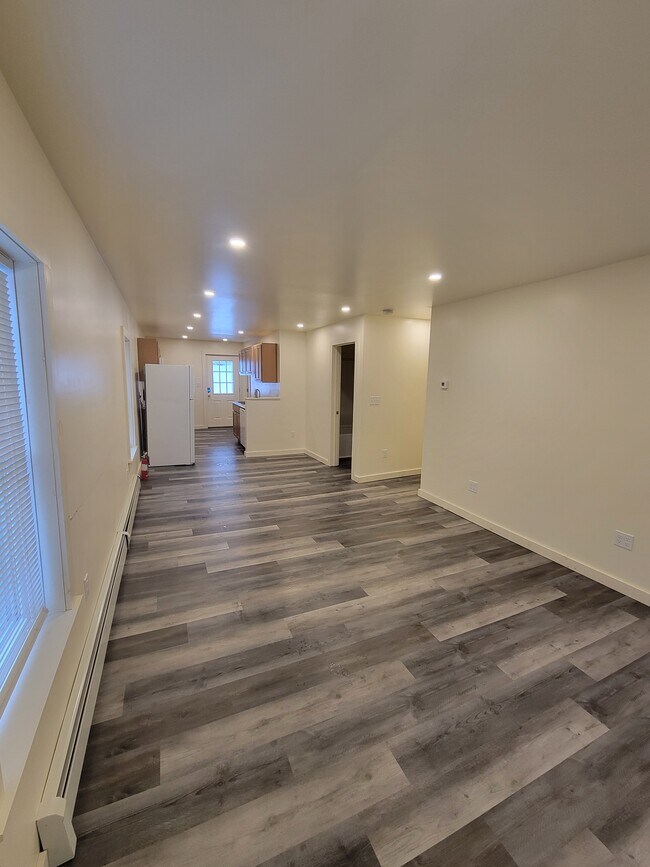 33 Mechanic St Unit A