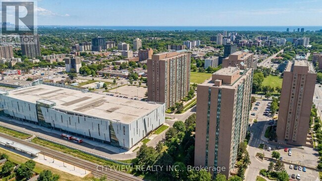 Photo - 115 Hillcrest Ave Unit 615