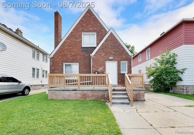 Building Photo - 4790 Williamson St Unit UPPER Rental