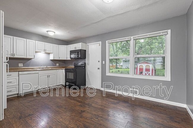 Photo - 7719 E 112th Terrace