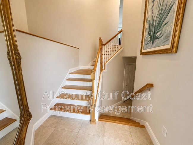 Photo - 211 Red Fox Ct