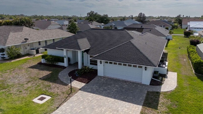 Photo - "Spacious 3-Bedroom Pool Home with 2 Baths & 2,075 Sq. Ft. of Comfort in Venice, FL!"