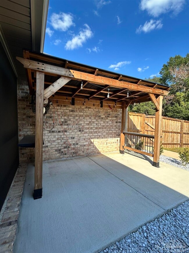 Photo - 4084 Blue Hillside Ln