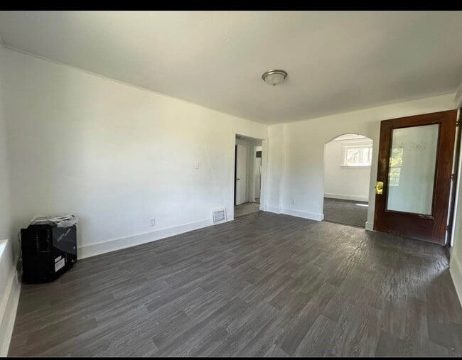 Photo - 420 Haney Ave