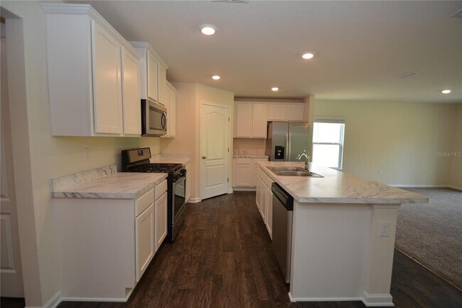 664 Grand Reserve Dr