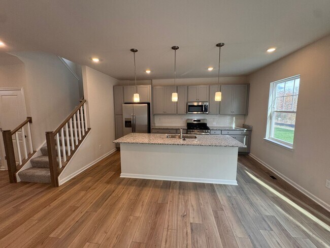 Photo - 6617 Cassia Loop