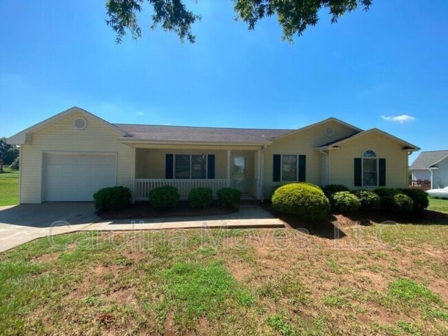 Building Photo - 313 Kilt Ct