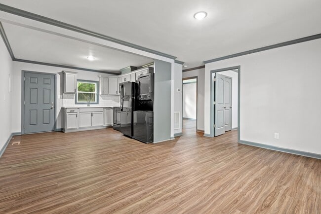 419Ridley St.