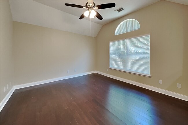 Photo - 19402 Kacey Ln Ct