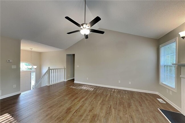 Photo - 58 Greenway Dr
